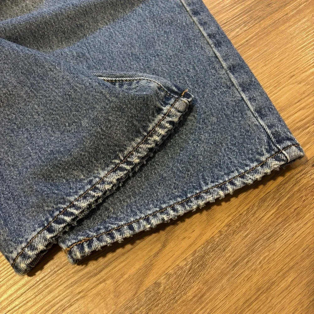 Levi's '94 Baggy Mid Rise Loose Hip and Thigh Straight Leg Blue Jeans 32x31 NWT‎
